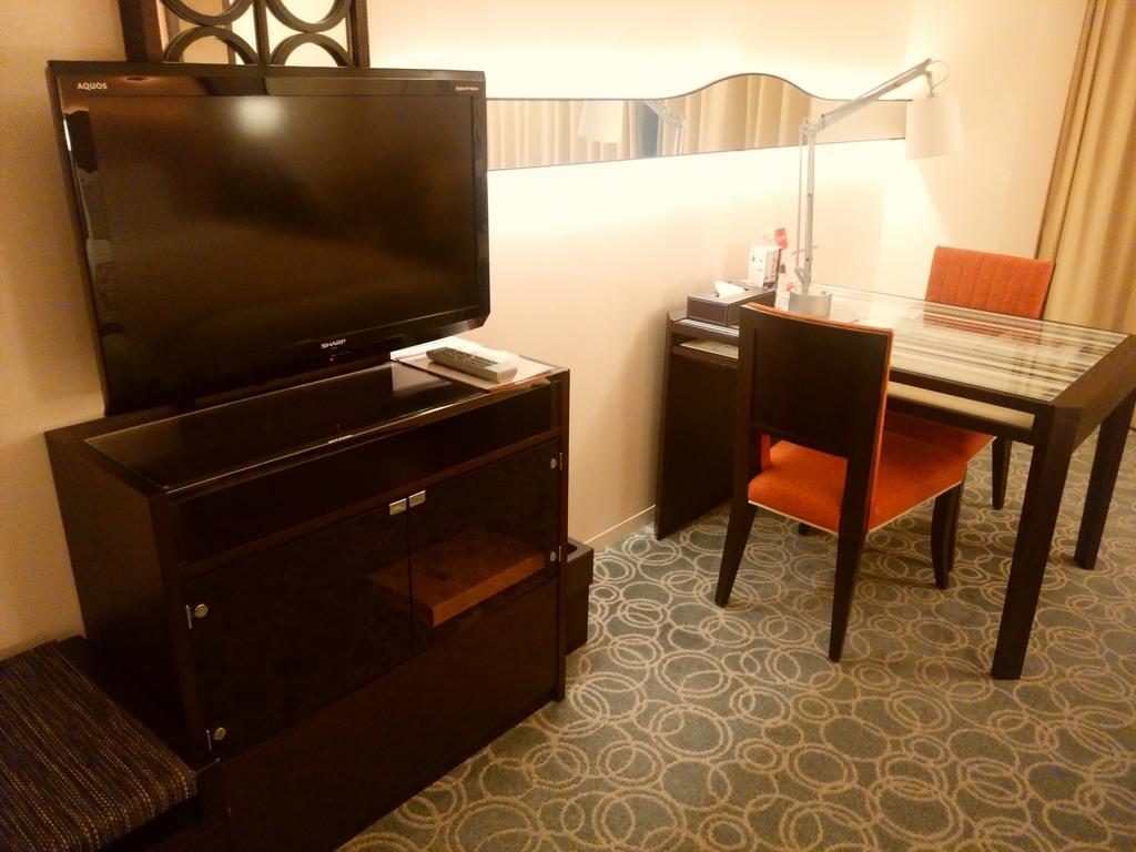 Jr Hotel Clement Tokusima Kültér fotó